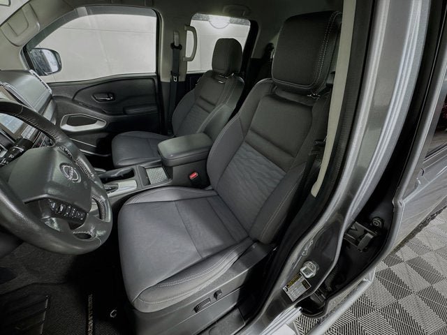 Certified 2023 Nissan Frontier SV w/ SV Convenience Package AWD/4WD image 17