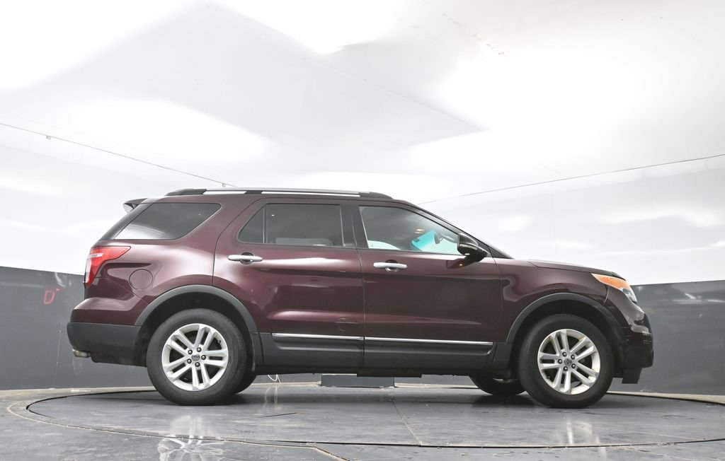 Used 2011 Ford Explorer XLT w/ 202A Rapid Spec Order Code AWD/4WD image 49