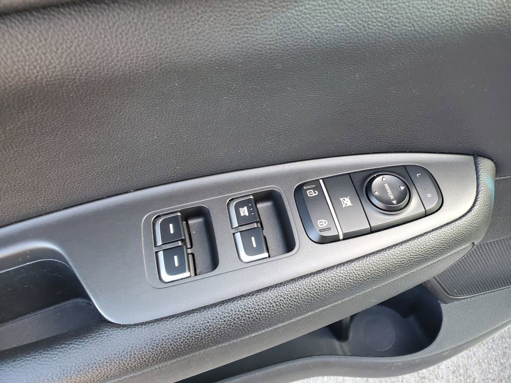 Used 2016 Kia Optima LX image 16