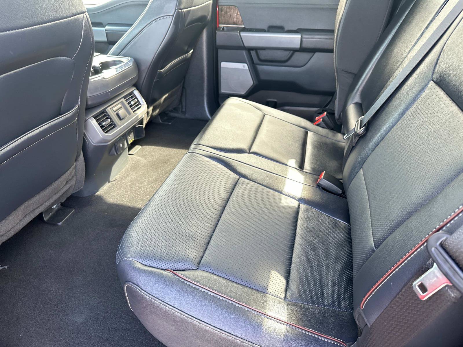 Certified 2023 Ford F150 Lariat w/ Equipment Group 502A High image 13