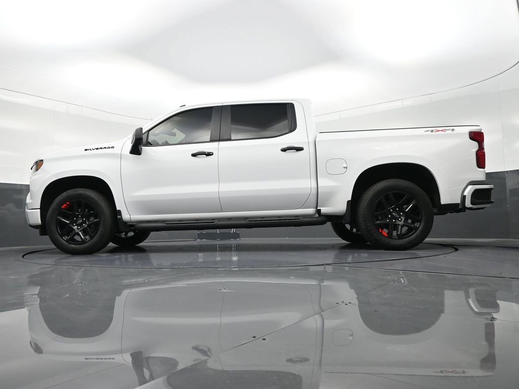 Used 2023 Chevrolet Silverado 1500 RST w/ Redline Edition AWD/4WD image 25