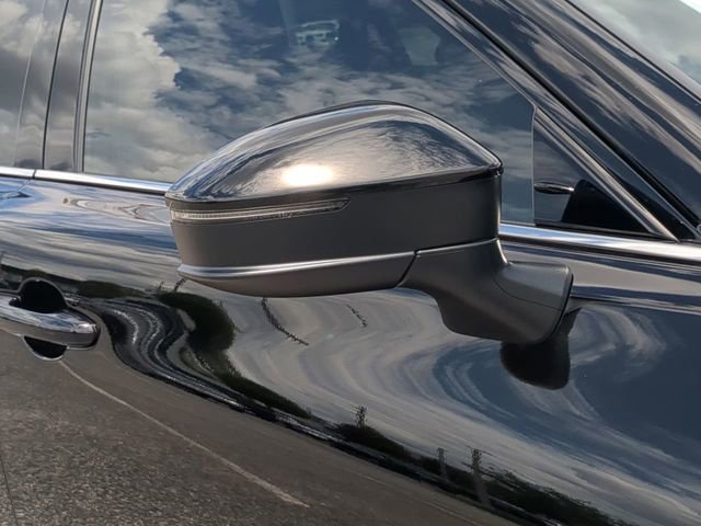 Certified 2026 Toyota Crown Signia AWD/4WD image 12