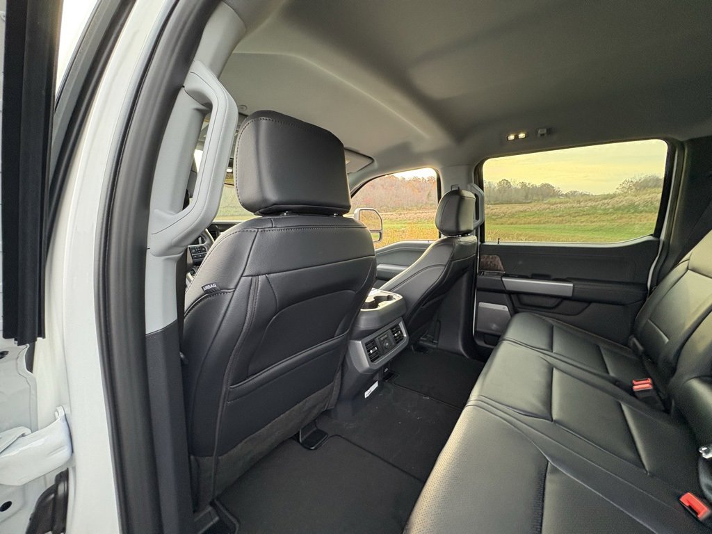 New 2026 Ford F250 Lariat w/ Lariat Premium Package image 27