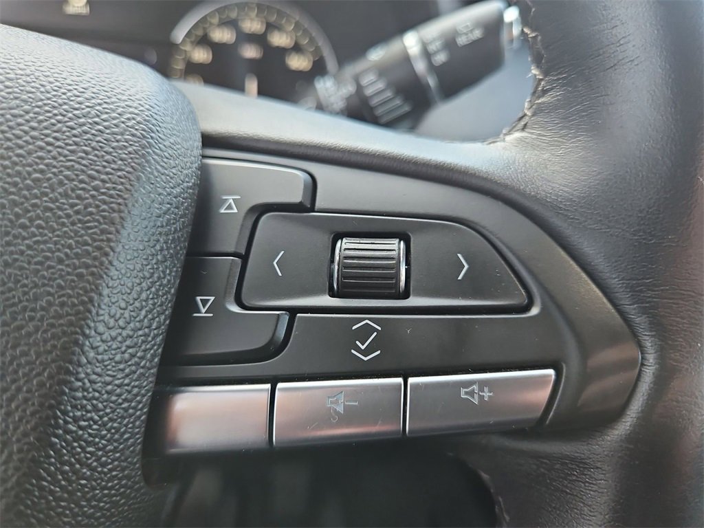 Certified 2023 Cadillac XT4 Premium Luxury image 10