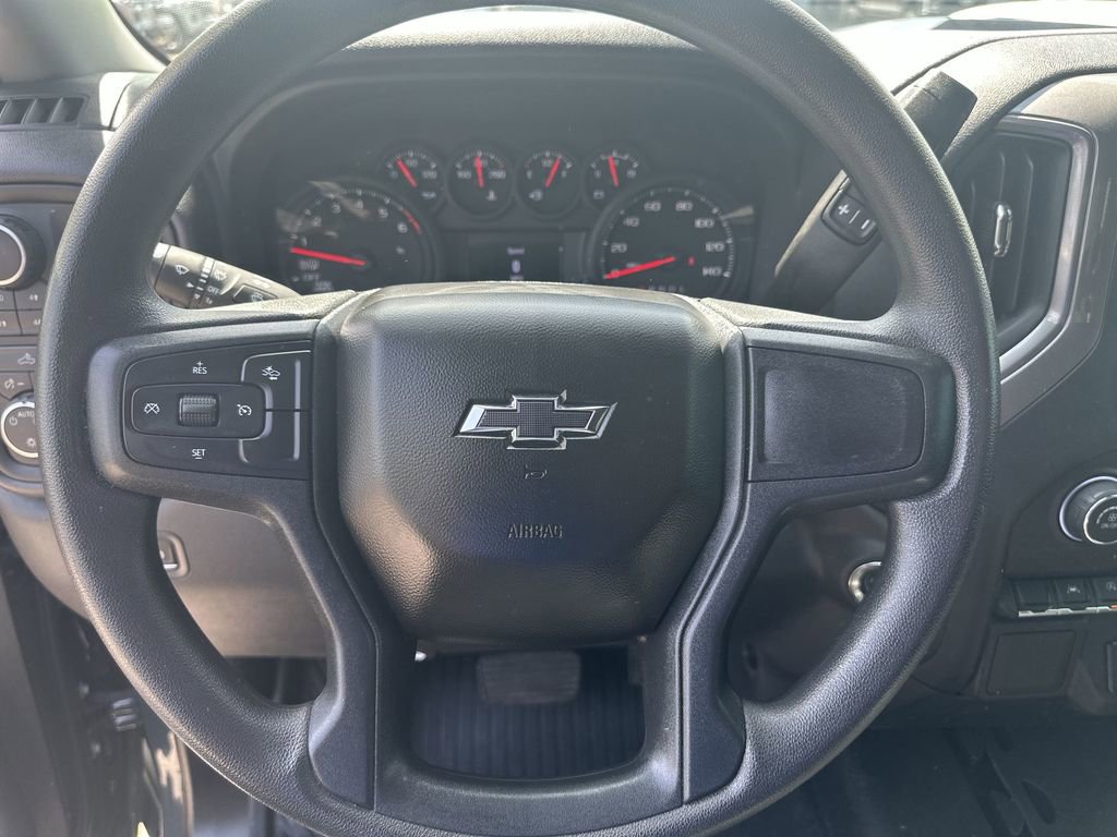 Used 2026 Chevrolet Silverado 1500 Custom Trail Boss AWD/4WD image 21