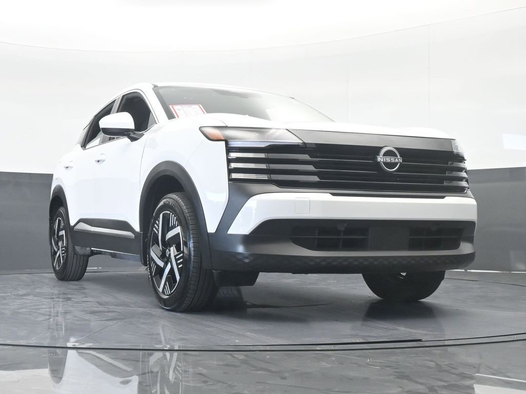 Used 2025 Nissan Kicks SV image 60