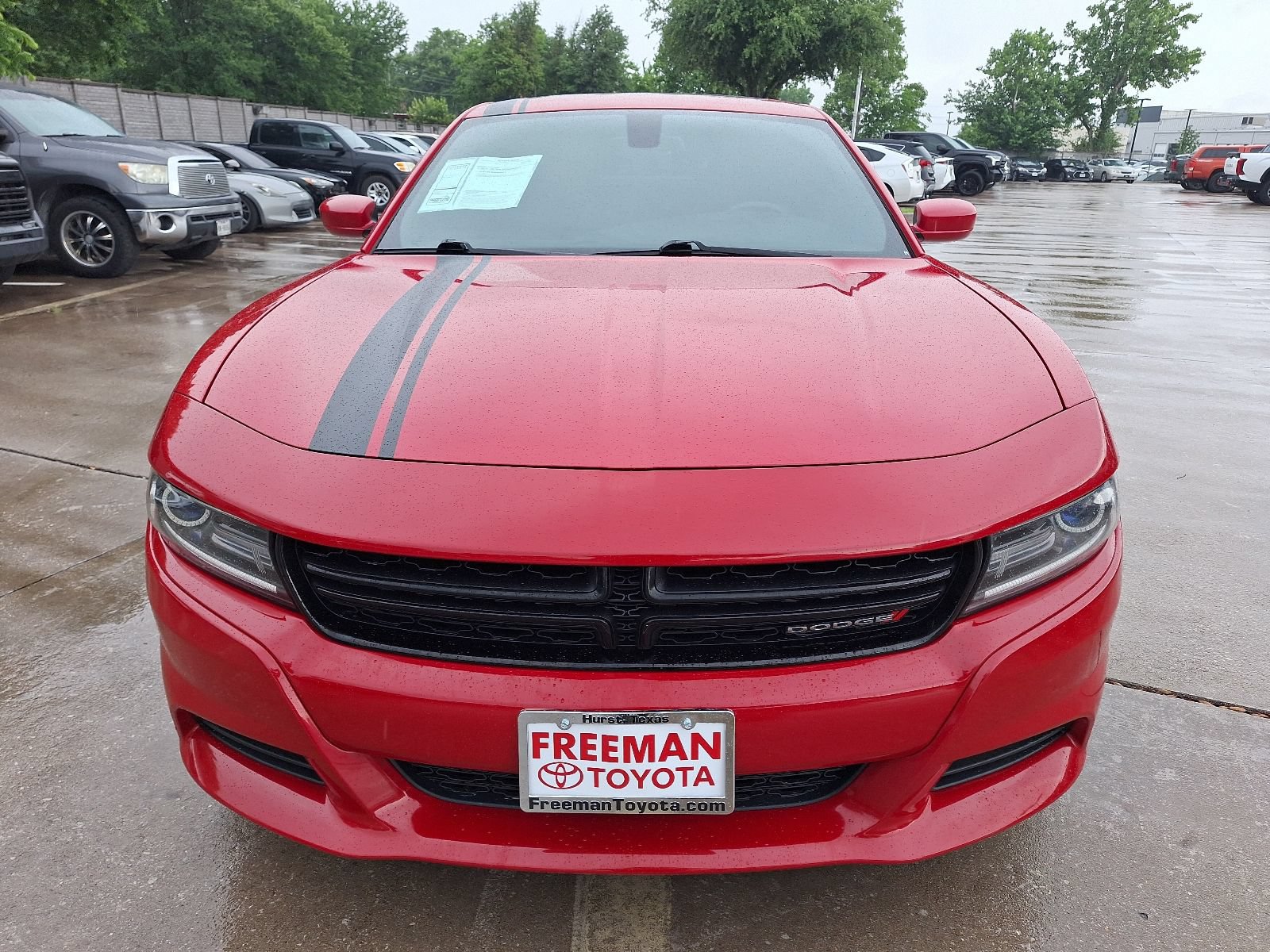 Used 2015 Dodge Charger SXT RWD image 9