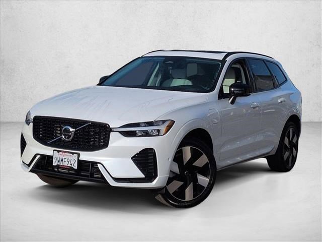 Used 2025 Volvo XC60 T8 Plus w/ Protection Package Premier AWD/4WD image 1