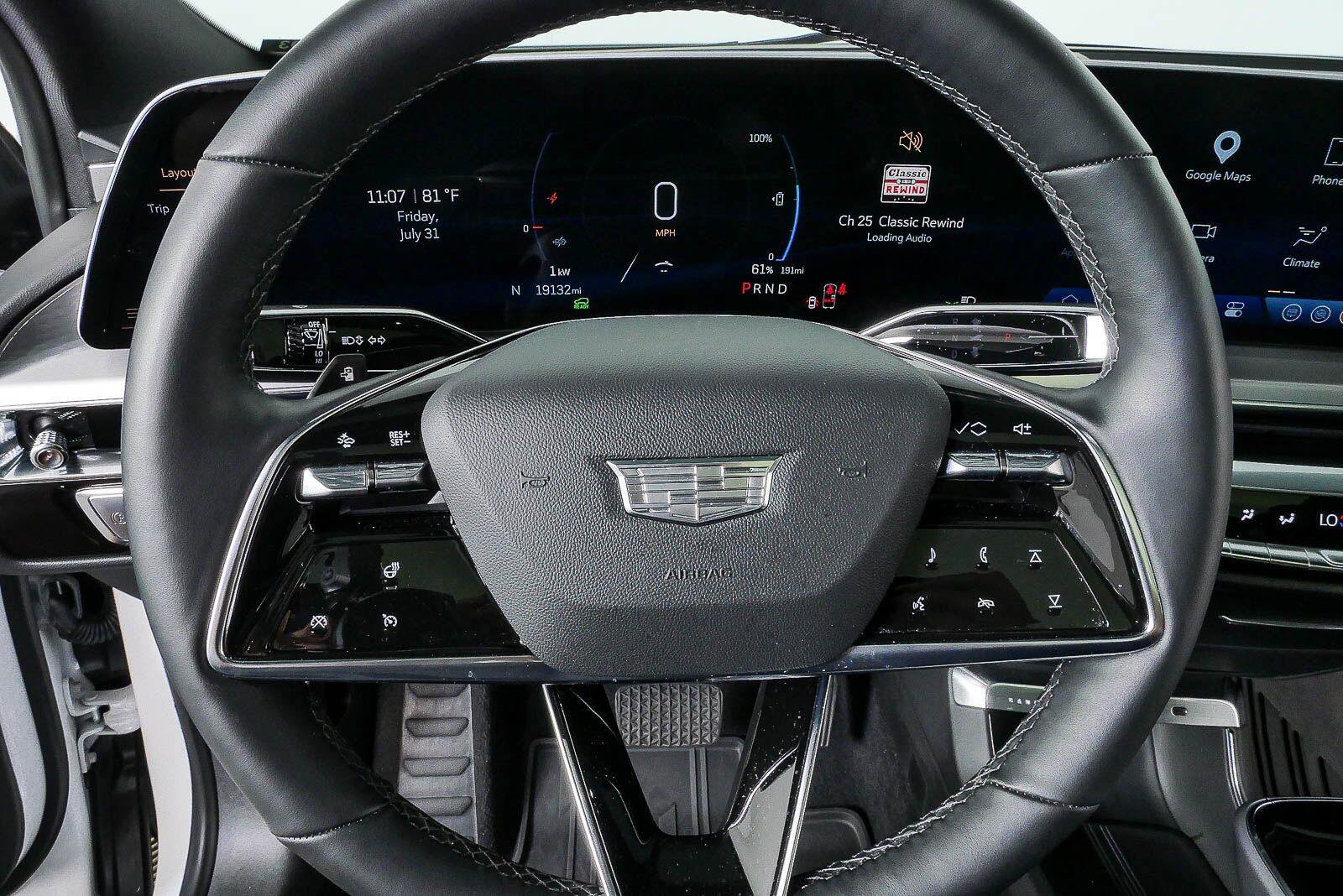 Used 2024 Cadillac Lyriq Sport AWD/4WD image 8