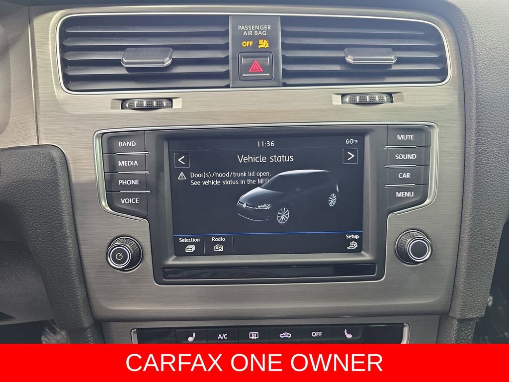 Used 2017 Volkswagen Golf Wolfsburg Edition image 23