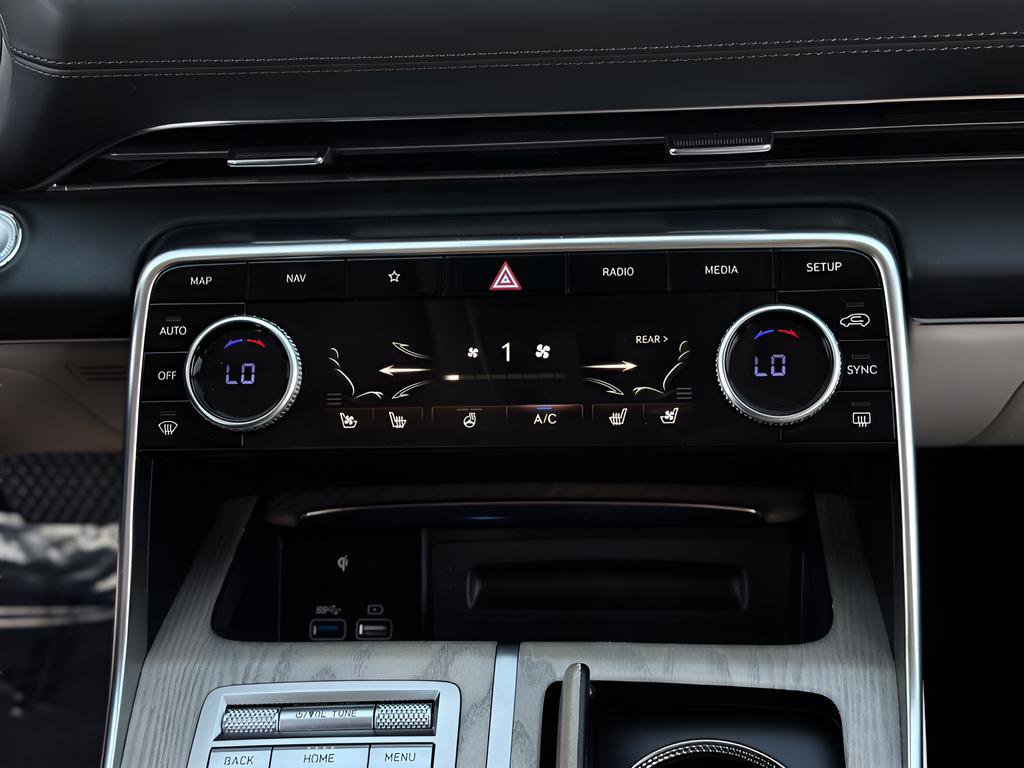 Used 2021 Genesis GV80 3.5T Advanced + image 12