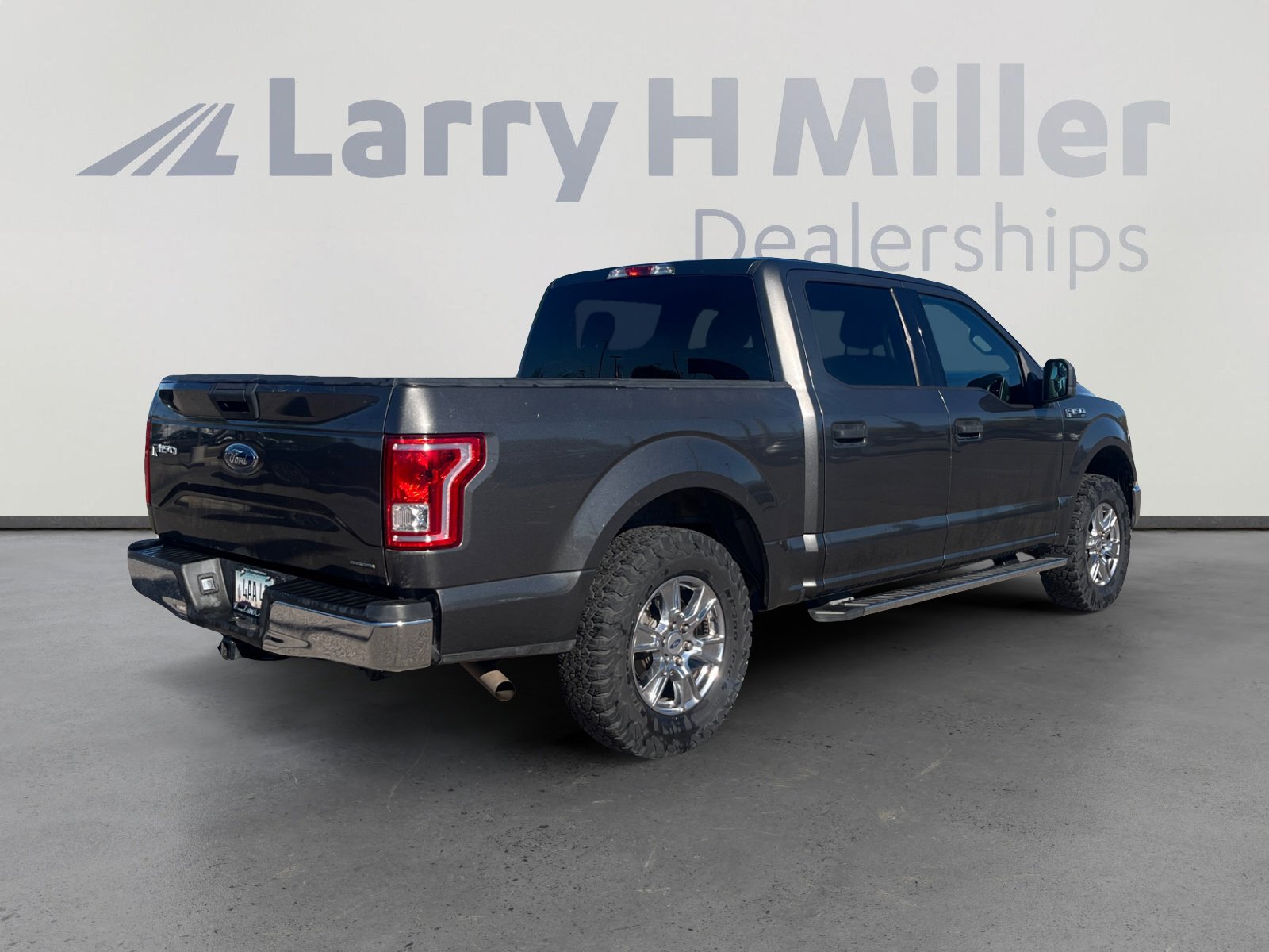 Used 2016 Ford F150 XLT image 5