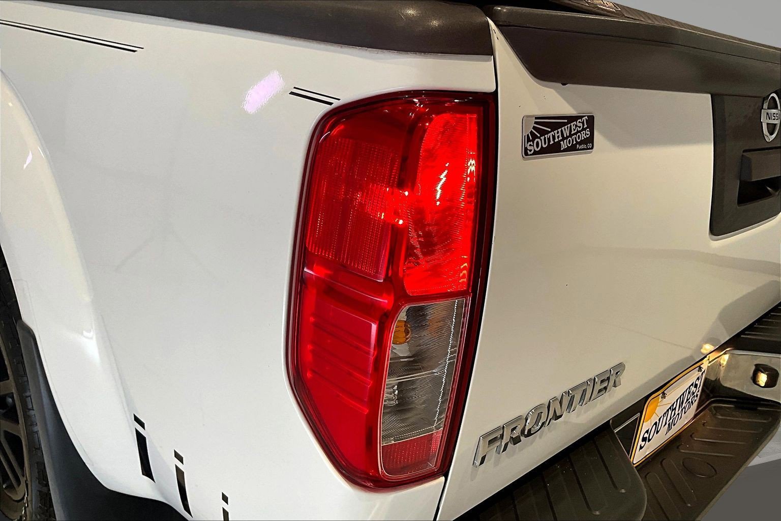 Used 2017 Nissan Frontier SV AWD/4WD image 22