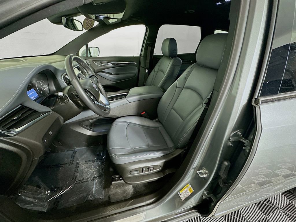 Used 2024 Buick Enclave Essence w/ Sport Touring Edition image 29