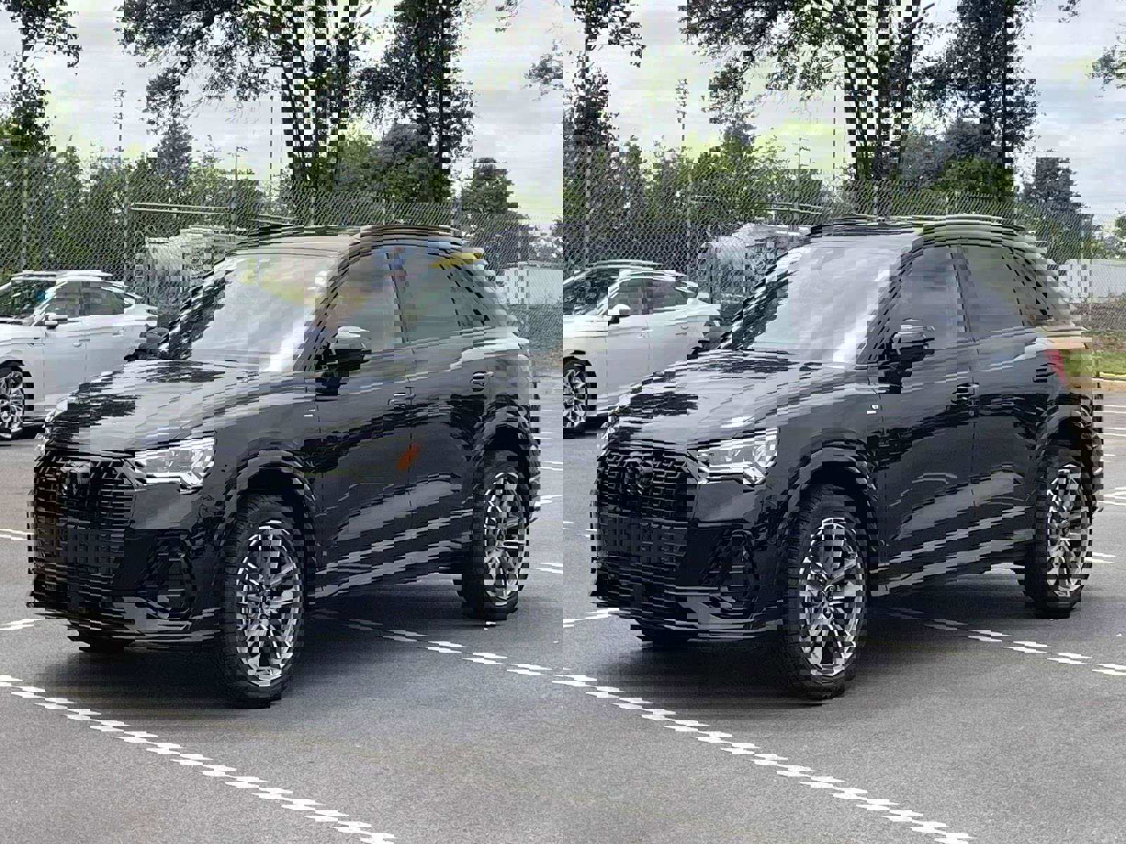 Used 2025 Audi Q3 2.0T Premium w/ Convenience Package AWD/4WD image 3