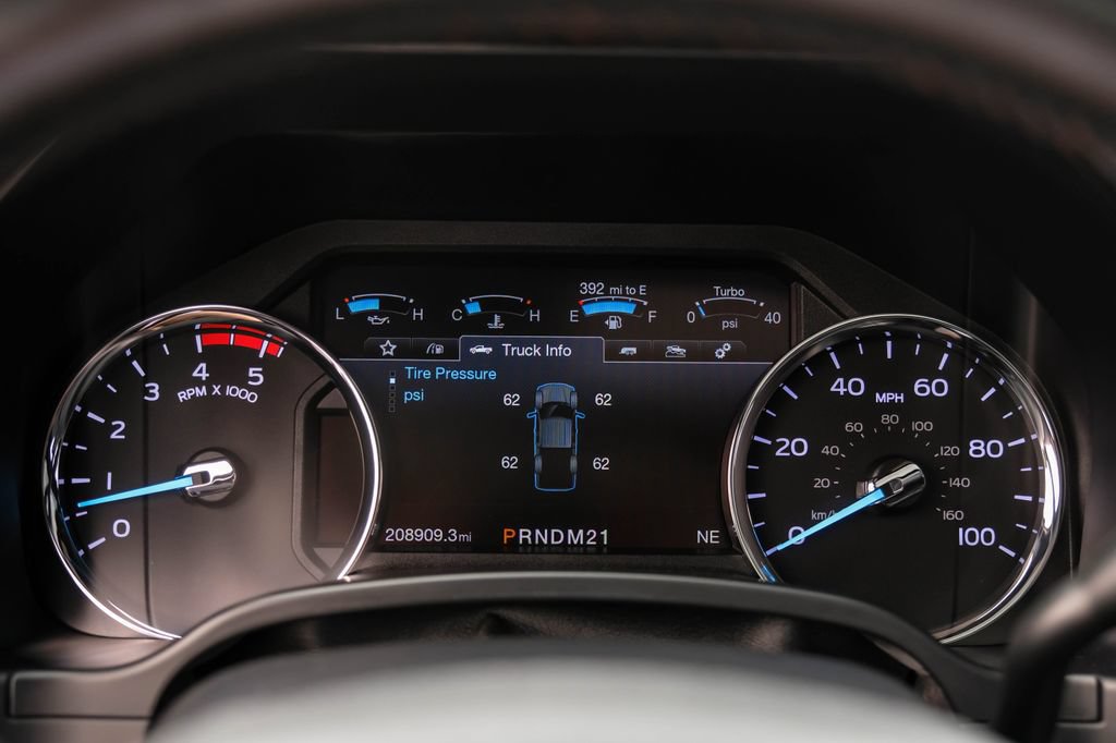 Used 2019 Ford F250 Platinum w/ Platinum Ultimate Package AWD/4WD image 17