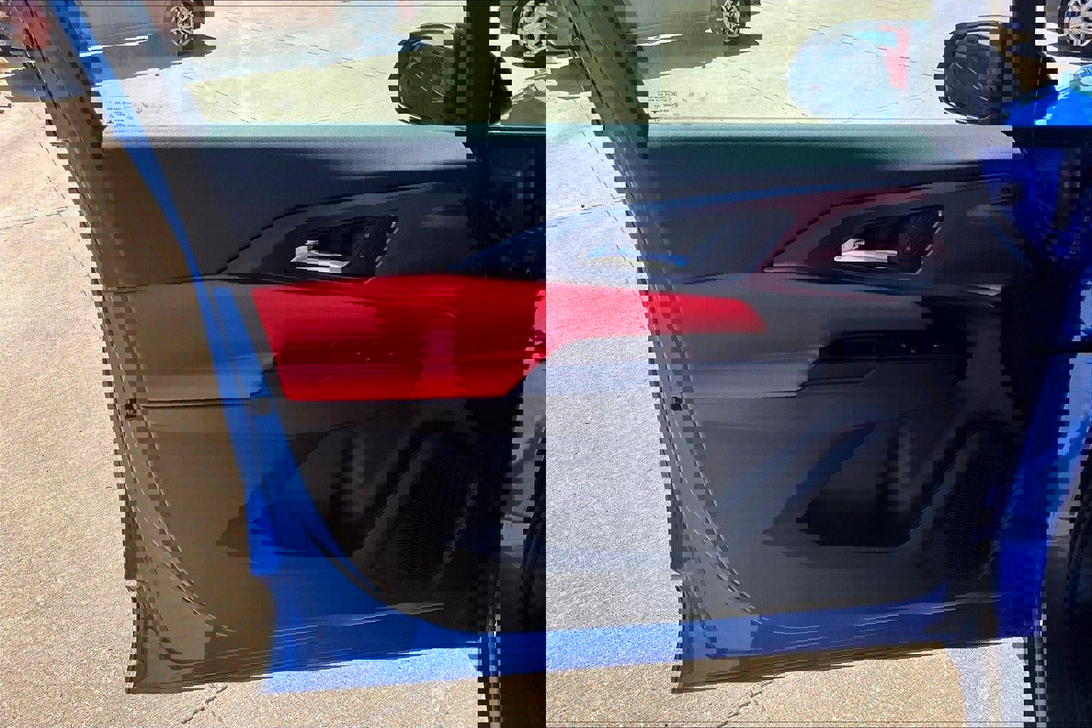 Used 2025 Chevrolet Equinox EV RS FWD image 20