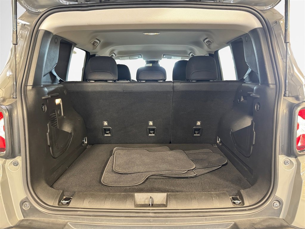 Used 2020 Jeep Renegade Altitude image 25