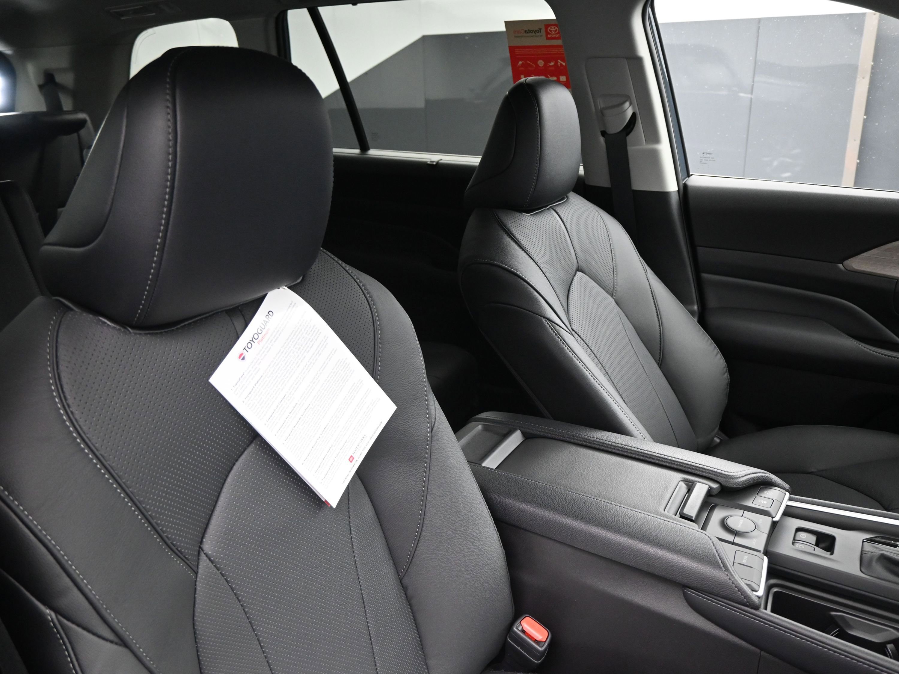 New 2026 Toyota Grand Highlander Limited image 17