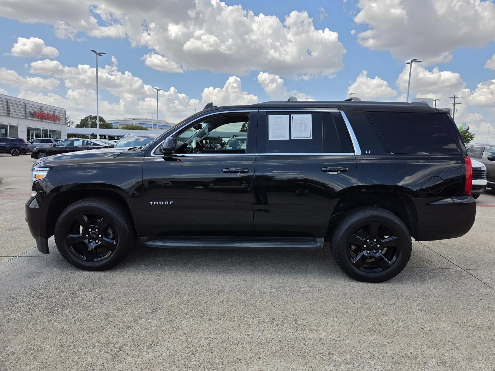 Used 2017 Chevrolet Tahoe LT w/ LT Midnight Edition RWD image 8