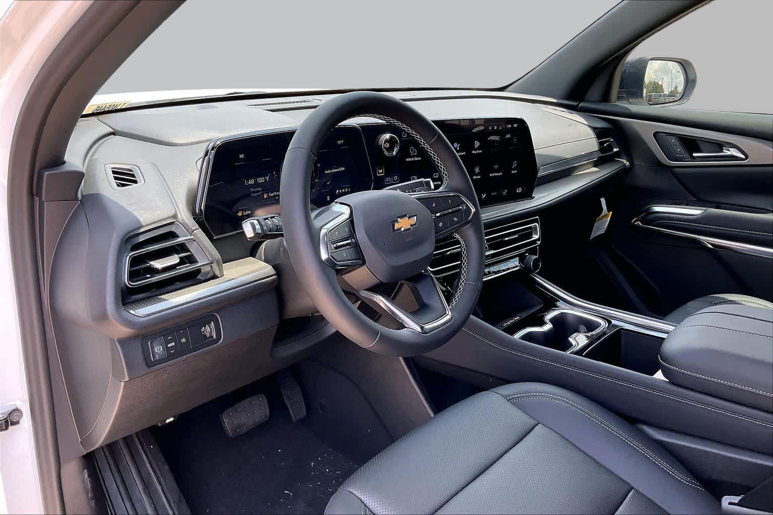 New 2026 Chevrolet Traverse LT w/ Driver Confidence Package FWD image 9