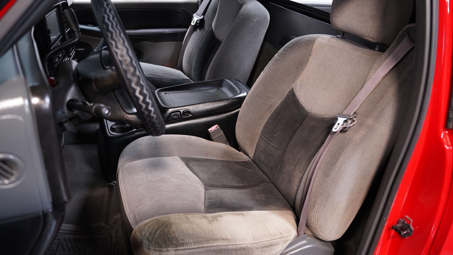 Used 1999 Chevrolet Silverado 1500 LS w/ Firm Ride Suspension Pkg image 33