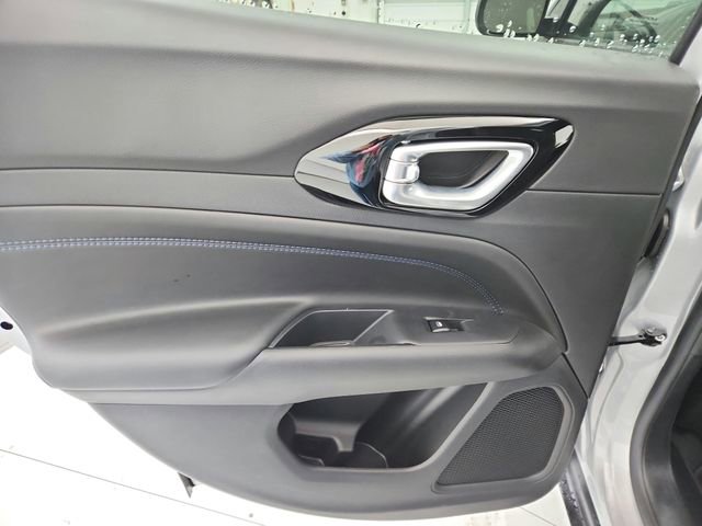 New 2026 Jeep Compass Latitude image 32