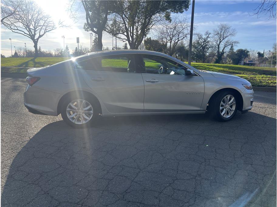 Used 2019 Chevrolet Malibu LT image 8