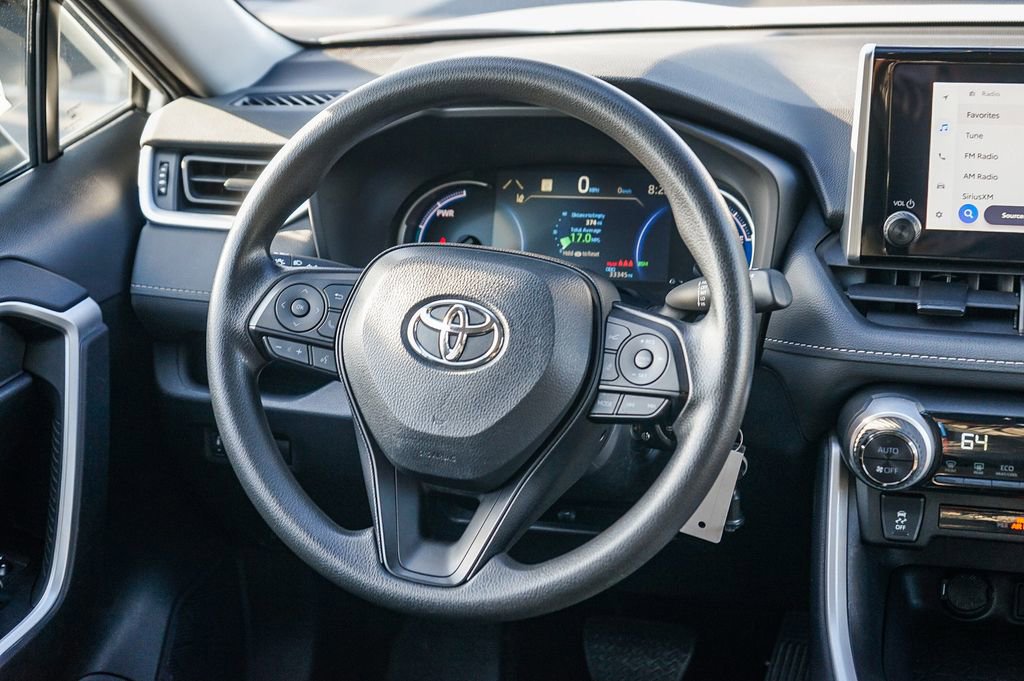 Used 2024 Toyota RAV4 LE AWD/4WD image 16