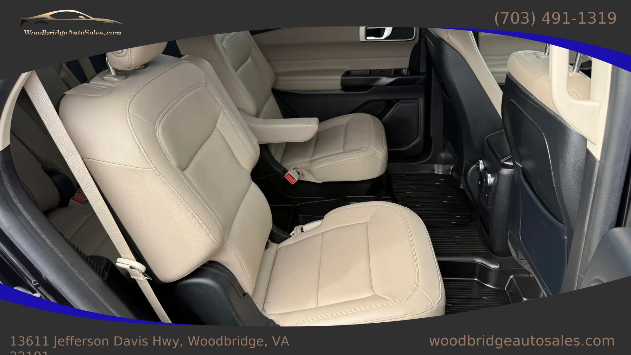 Used 2020 Ford Explorer XLT w/ Equipment Group 202A AWD/4WD image 36