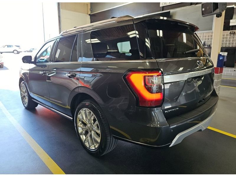 Used 2019 Ford Expedition Platinum AWD/4WD image 3