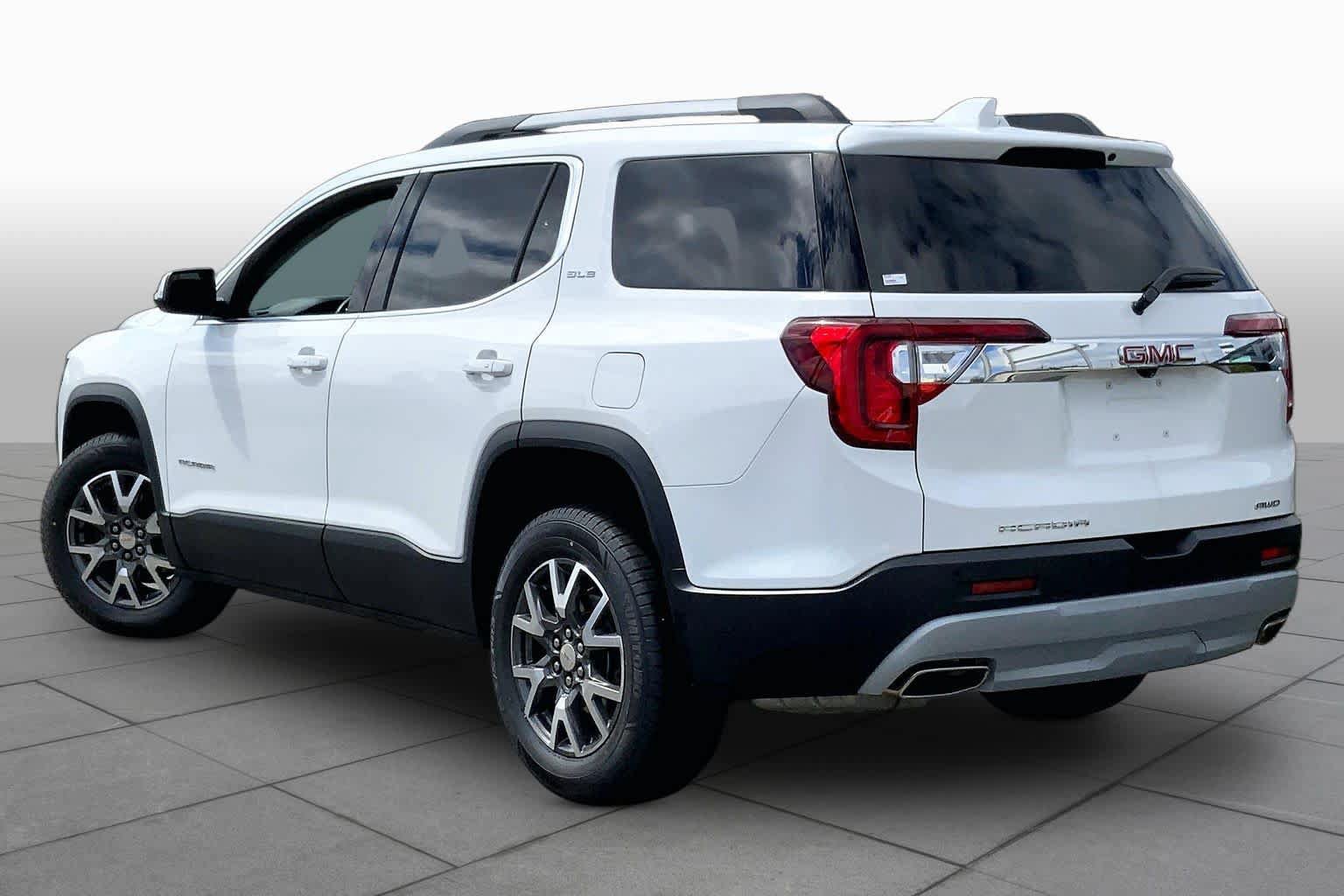 Used 2023 GMC Acadia SLE w/ Driver Convenience Package AWD/4WD image 12