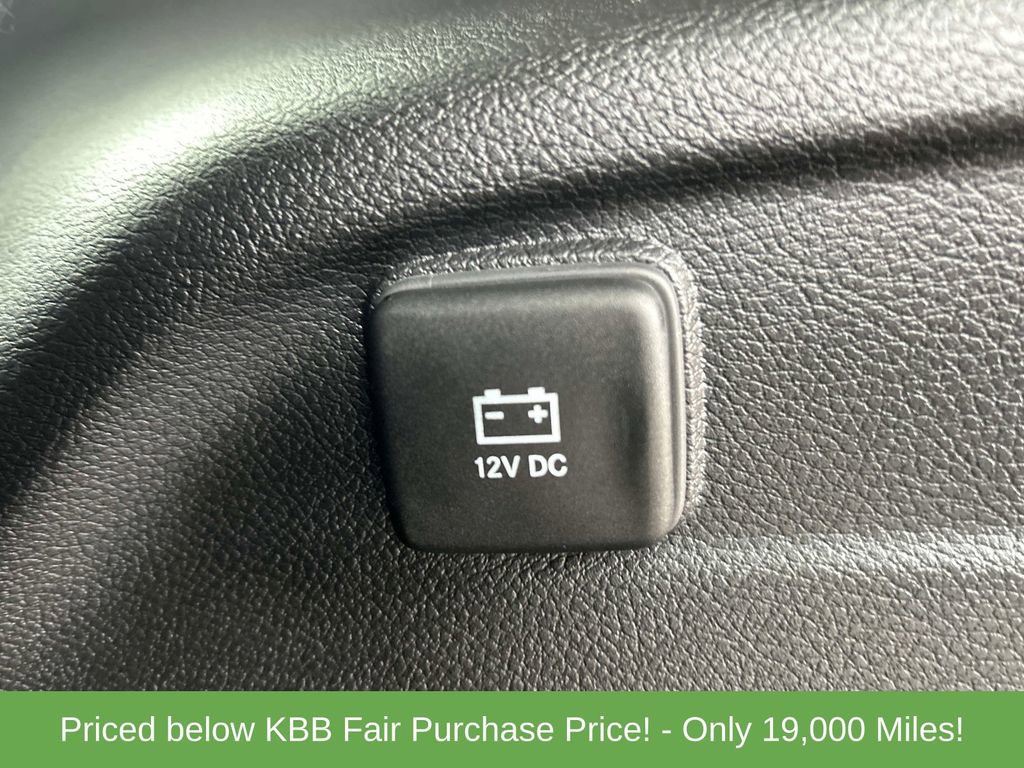 Used 2024 Jeep Grand Cherokee L Limited image 14