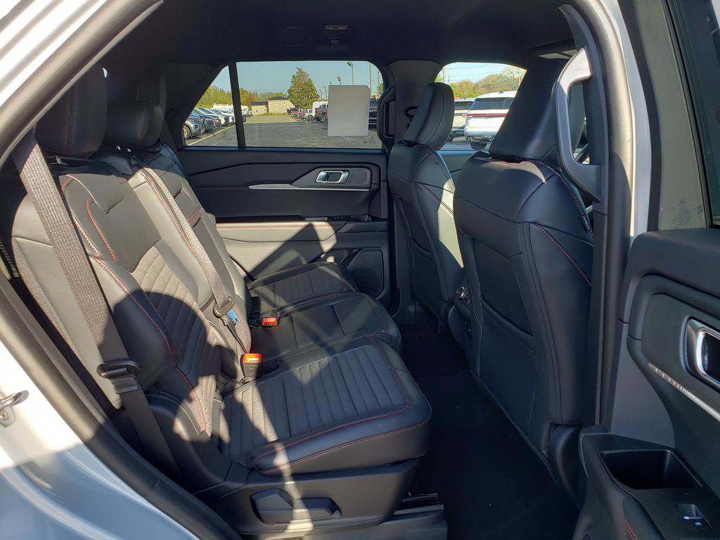 New 2026 Ford Explorer ST-Line image 14