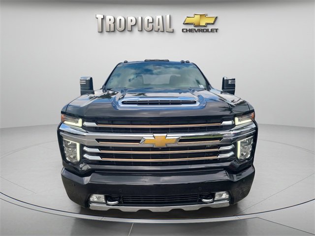 Used 2023 Chevrolet Silverado 2500 High Country w/ Z71 Off-Road Package image 8