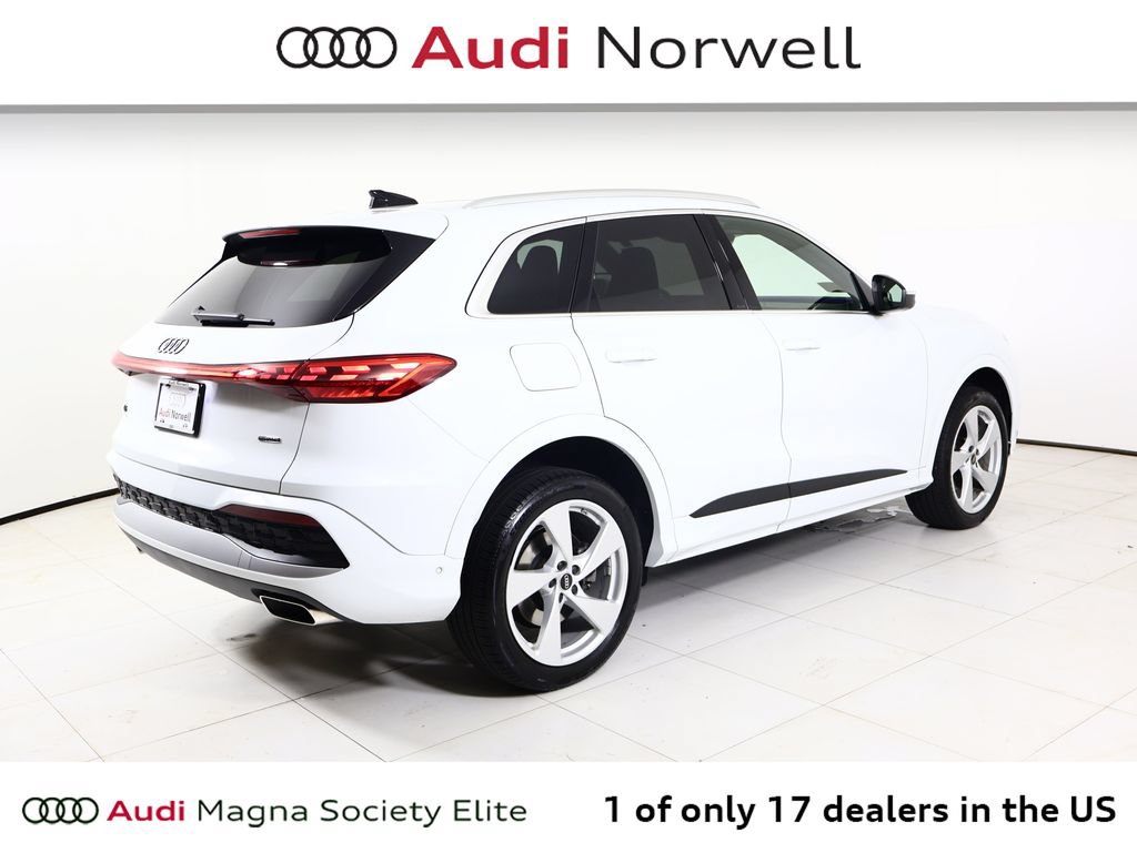 Used 2025 Audi Q5 Premium Plus w/ Premium Plus AWD/4WD image 18