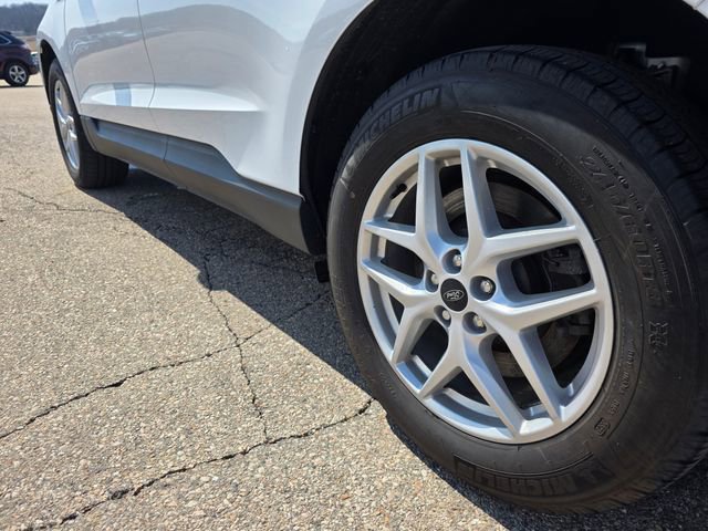 Used 2024 Ford Edge SEL w/ Convenience Package image 41