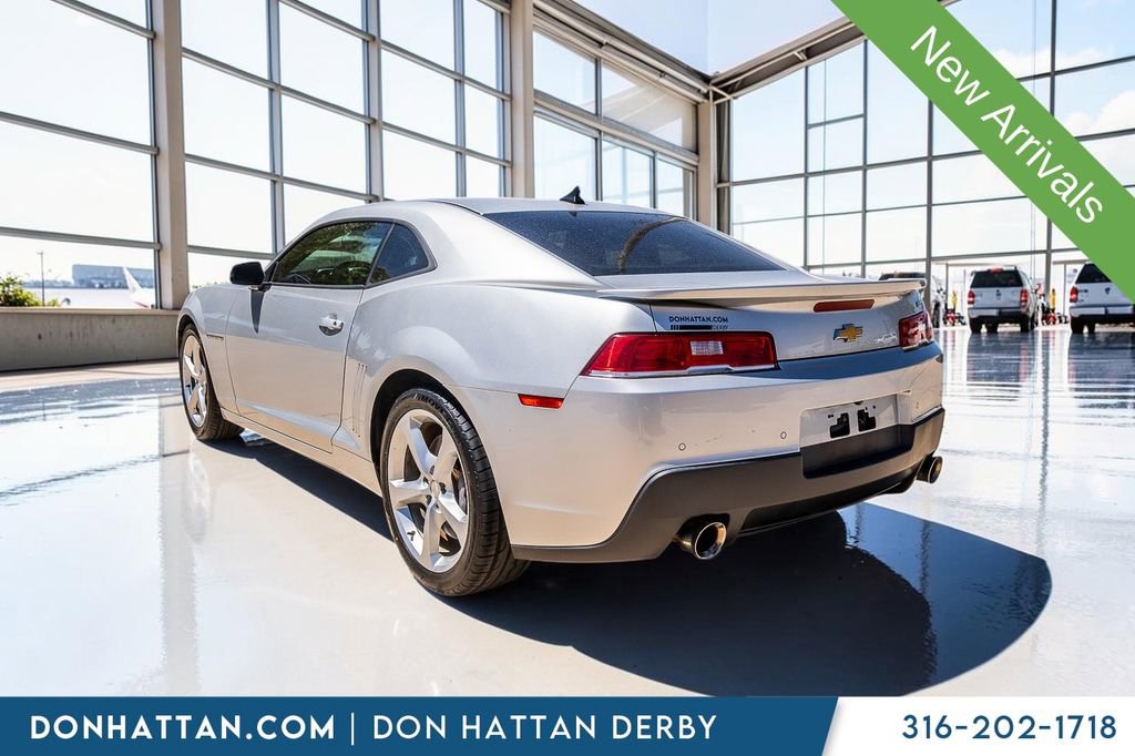 Used 2015 Chevrolet Camaro SS RWD image 21