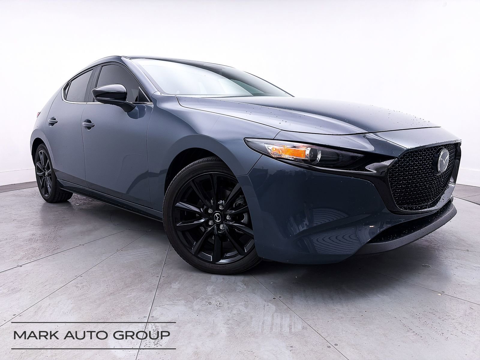 Used 2025 MAZDA MAZDA3 Carbon video 1