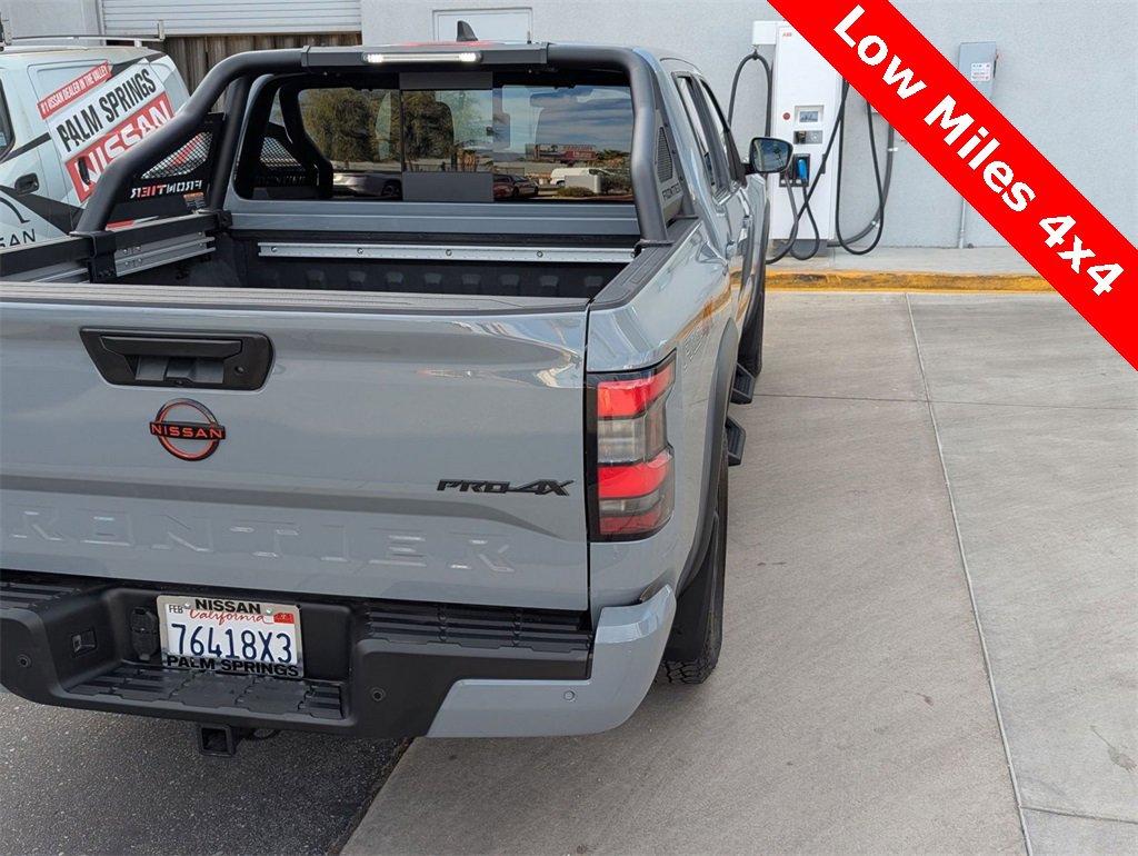 Used 2023 Nissan Frontier PRO-4X w/ Pro Convenience Package image 11