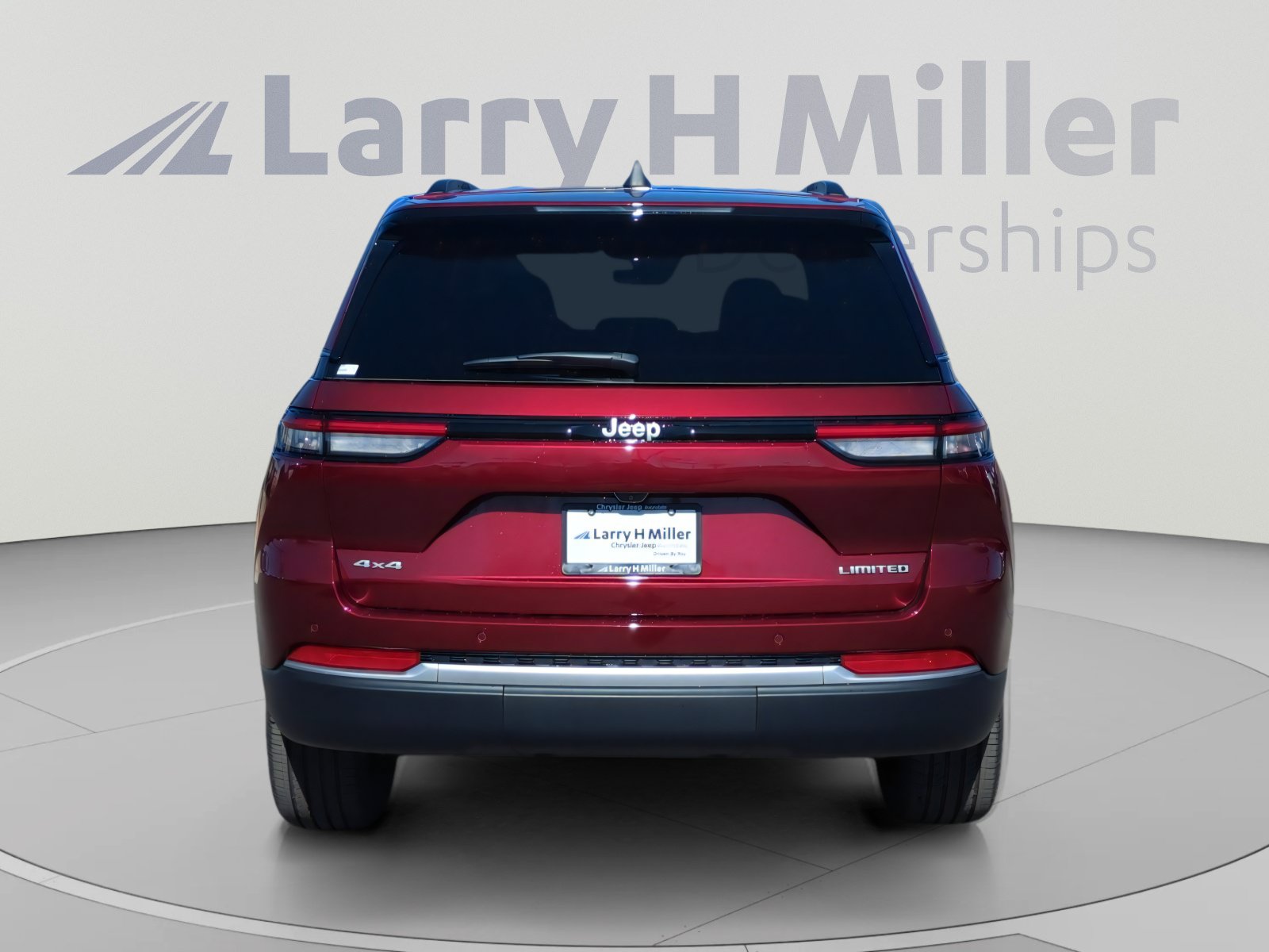 New 2026 Jeep Grand Cherokee Limited AWD/4WD image 4