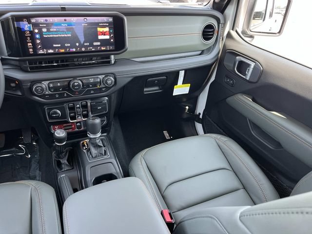 New 2026 Jeep Gladiator Mojave AWD/4WD image 15