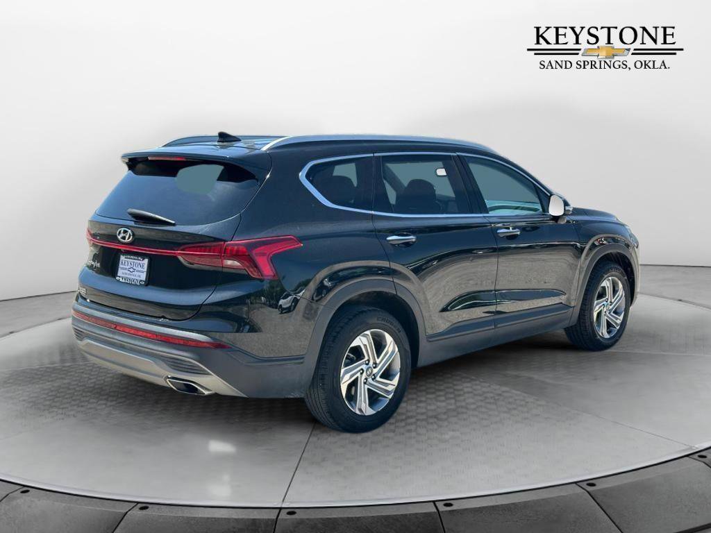 Used 2023 Hyundai Santa Fe SEL image 3