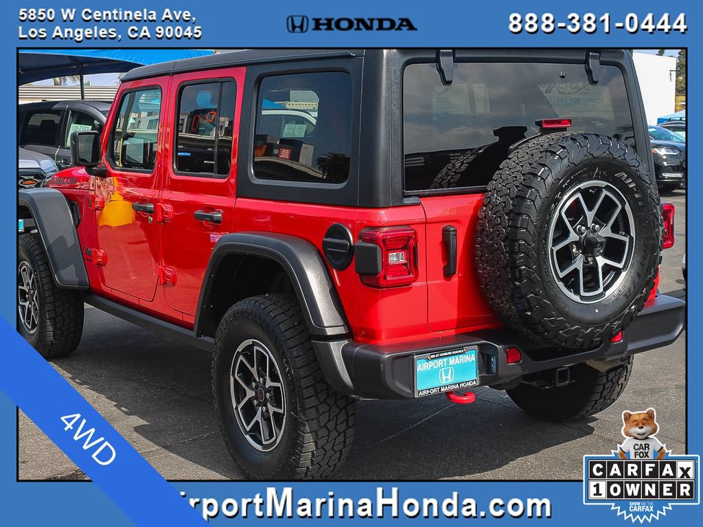 Used 2025 Jeep Wrangler Unlimited Rubicon AWD/4WD image 9