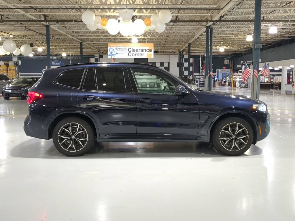 Certified 2024 BMW X3 xDrive30i w/ Premium Package AWD/4WD image 7