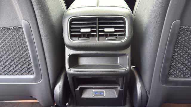 Certified 2026 Mercedes-Benz GLE 350 4MATIC image 31