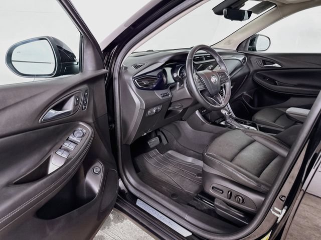 Used 2022 Buick Encore GX Essence w/ Advanced Technology Package AWD/4WD image 3