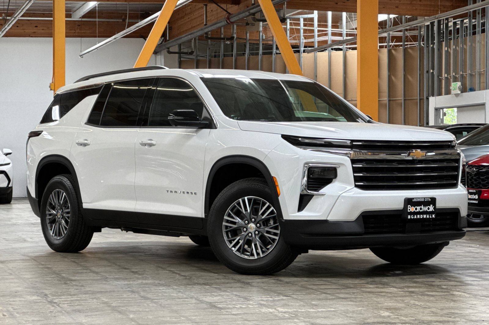 New 2026 Chevrolet Traverse LT w/ Driver Confidence Package FWD image 2