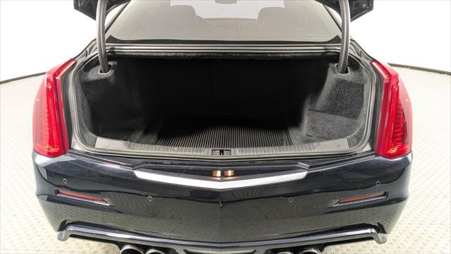 Used 2017 Cadillac ATS V w/ Luxury Package RWD image 18