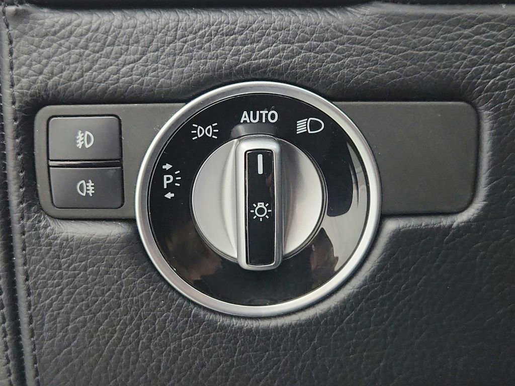 Used 2015 Mercedes-Benz G 550 image 35